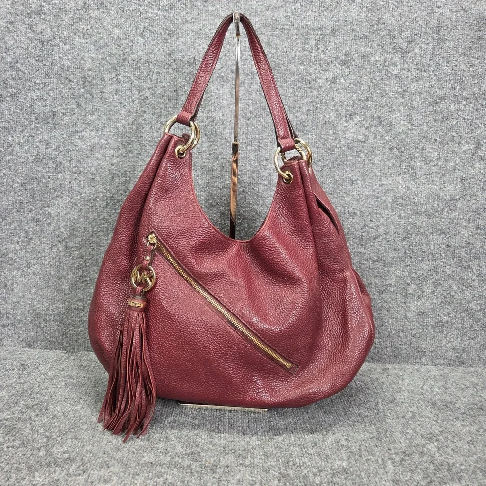 MICHAEL KORS Leather Maroon Charm Tassel Large Hobo Sac Purse Bag